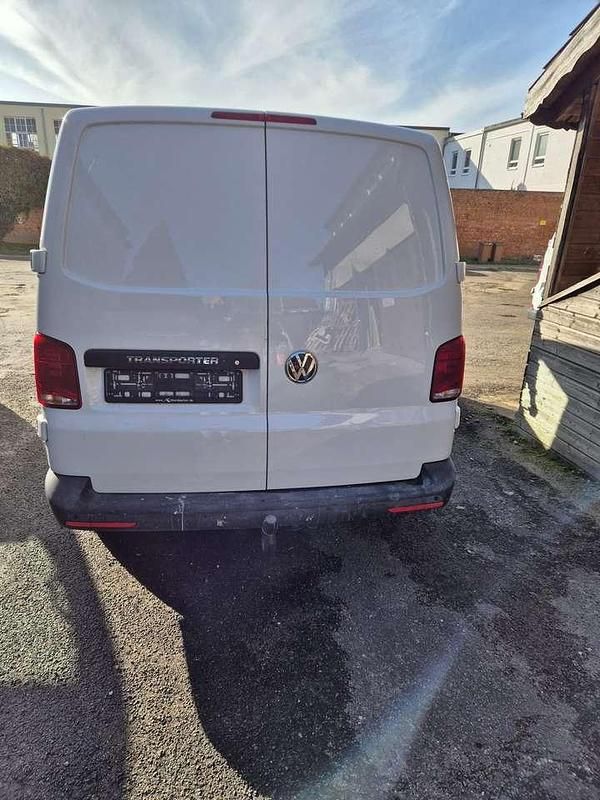 Gebraucht VW T6.1 150 PS (110 kW) 2019 Weiß Van