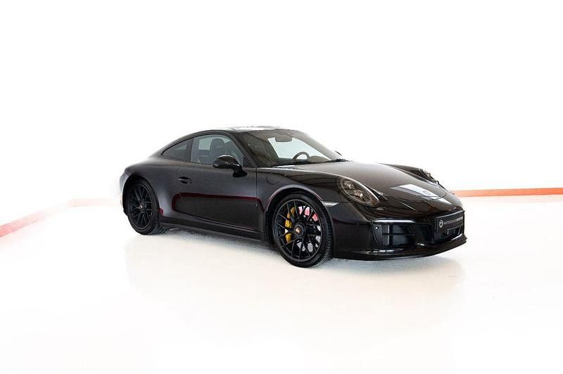 Schwarz Gebraucht 2018 Porsche 911 Carrera 4 GTS Coupé | 134.990 € - Bild 1/4