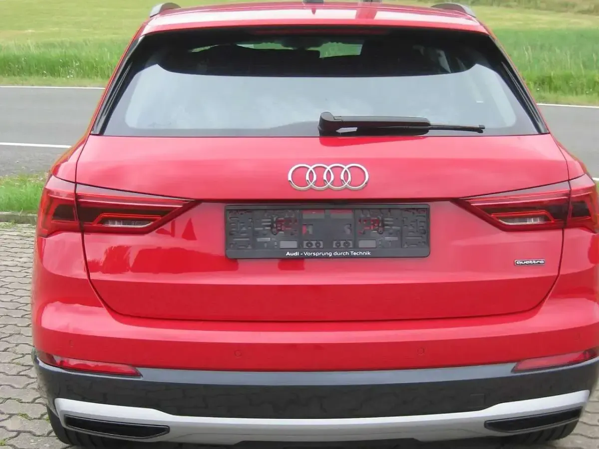 Gebraucht Audi Q3 Advanced 190 PS (139 kW) 2019 Tangorot metallic SUV