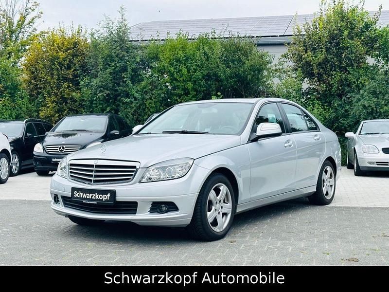 Silber Gebraucht 2007 Mercedes C230 Limousine | 10.990 € (Fairer Preis) - Bild 1/4