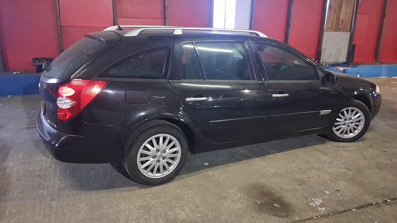 Gebraucht Renault Laguna II 150 PS (110 kW) 2006 Schwarz Kombi