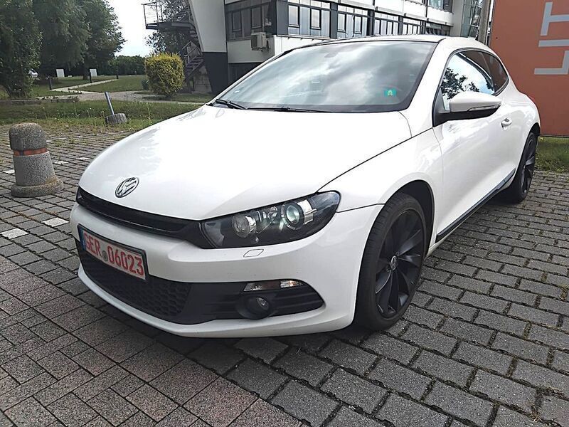 Weiß Gebraucht 2010 VW Scirocco Sport Coupé | 4.500 € (Superpreis) - Bild 1/4