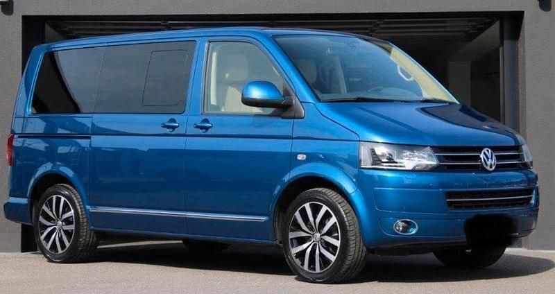 Gebraucht VW Multivan 180 PS (132 kW) 2014 Blau Van / Kleinbus