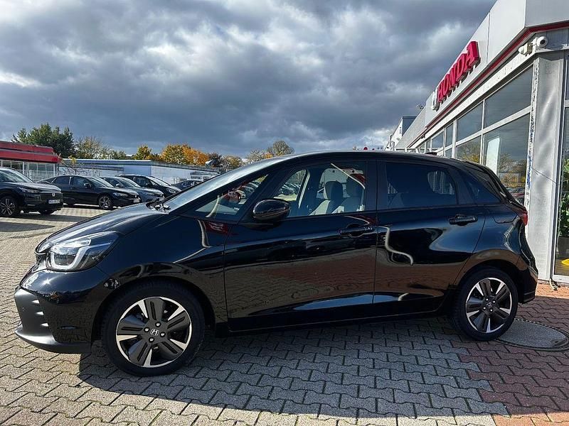 Gebraucht Honda Jazz Advance 107 PS (78 kW) 2024 Crystal black pearl Kleinwagen