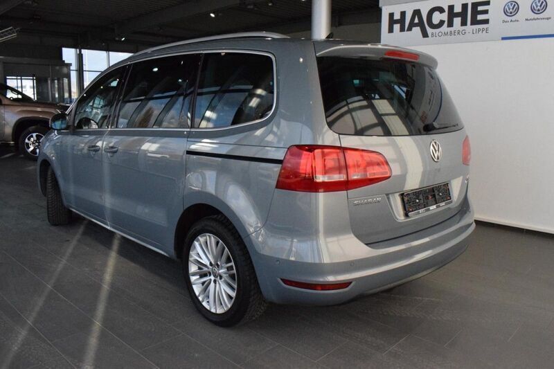 Gebraucht VW Sharan Cup 150 PS (110 kW) 2014 Grau Van / Kleinbus