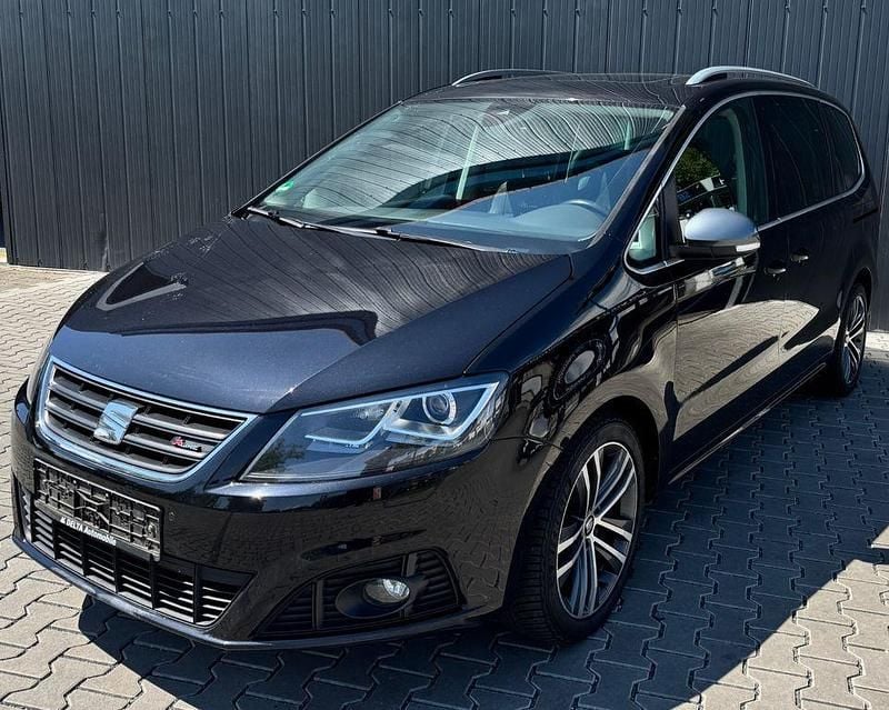 Schwarz Gebraucht 2018 Seat Alhambra FR-Line Van / Kleinbus | 22.300 € (Fairer Preis) - Bild 1/4