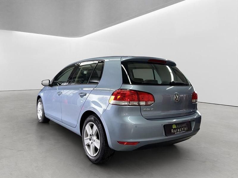 Gebraucht VW Golf VI 80 PS (58 kW) 2009 Blau Kleinwagen