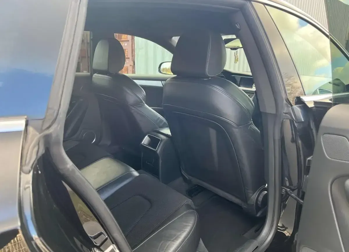 Gebraucht Audi A5 Sportback S-Line 190 PS (139 kW) 2015 Schwarz Kleinwagen