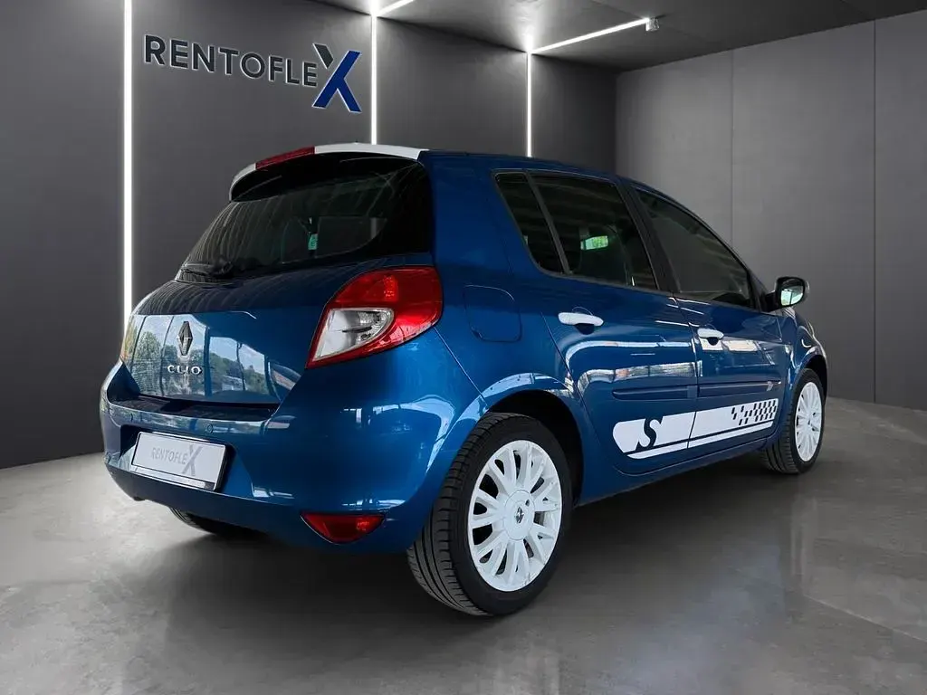 Gebraucht Renault Clio II Dynamique 101 PS (74 kW) 2011 Blaumet. Limousine