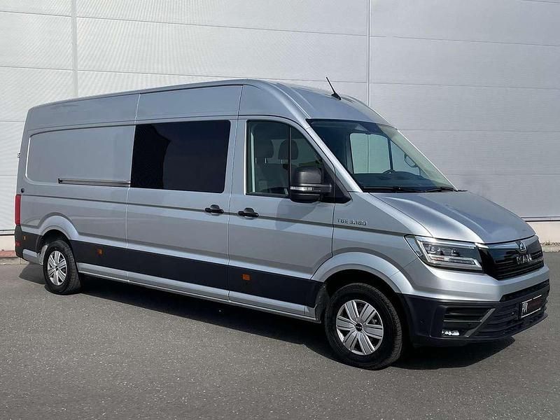 Gebraucht MAN TGE 163 PS (119 kW) 2024 Silber Van