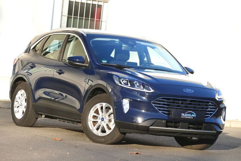 Blau Gebraucht 2021 Ford Kuga Titanium SUV | 23.299 € (Guter Preis) - Bild 1/4
