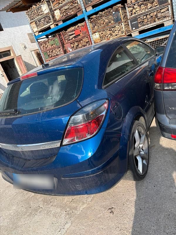 Gebraucht Opel Astra 200 PS (147 kW) 2007 Blau Coupé