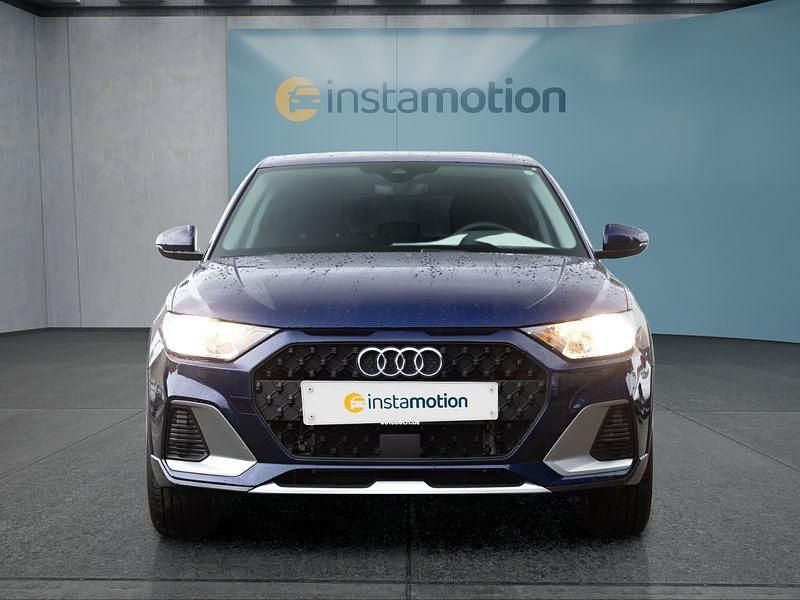 Second-hand Audi A1 110 CP (80 kW) 2024 Albastru SUV