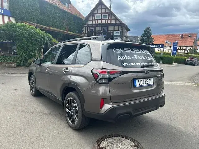 Gebraucht Subaru Forester Active 136 PS (100 kW) 2026 Brilliant bronze SUV