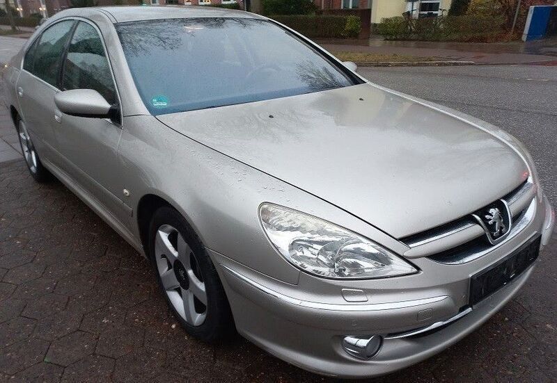 Grau Gebraucht 2006 Peugeot 607 Sport Limousine | 1.500 € (Fairer Preis) - Bild 1/4