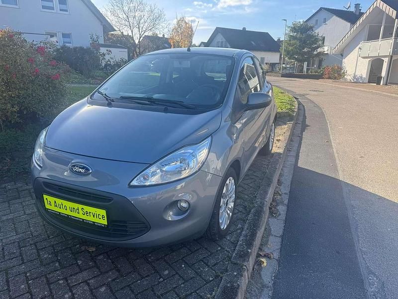 Grau Gebraucht 2013 Ford Ka Titanium Kleinwagen | 6.790 € (Teuer) - Bild 1/4