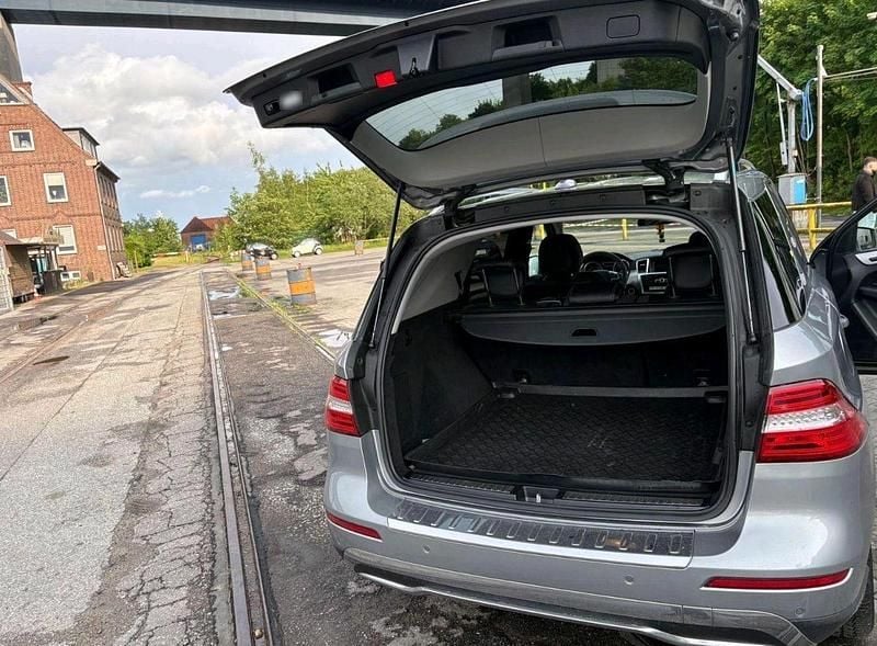 Usata Mercedes ML250 204 CV (150 kW) 2014 Grigio SUV