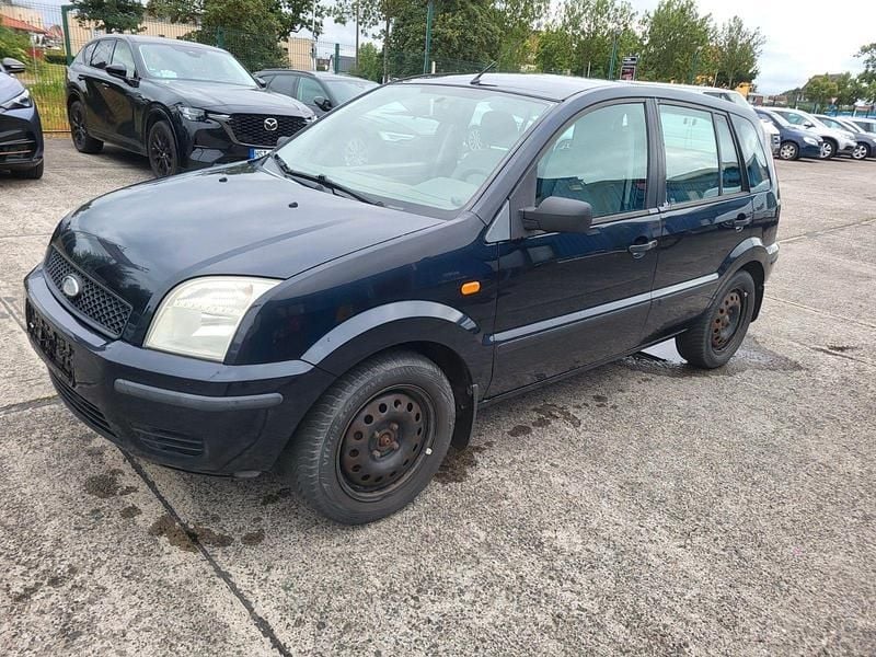 Blau Gebraucht 2004 Ford Fusion Ambiente Kleinwagen | 750 € (Superpreis) - Bild 1/4