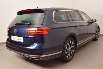 Gebraucht VW Passat Highline 190 PS (139 kW) 2016 Blau metallic Kombi