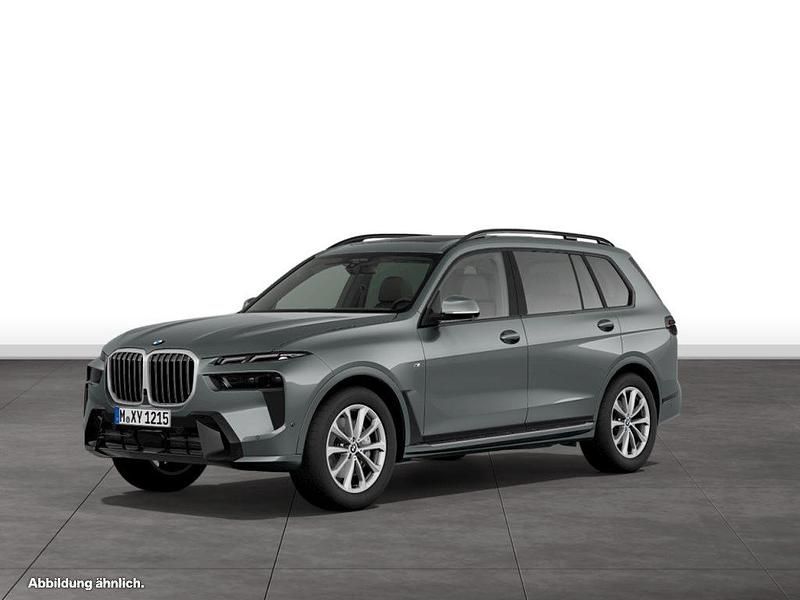 Grau Gebraucht 2025 BMW X7 M Sport SUV | 96.470 € (Guter Preis) - Bild 1/3