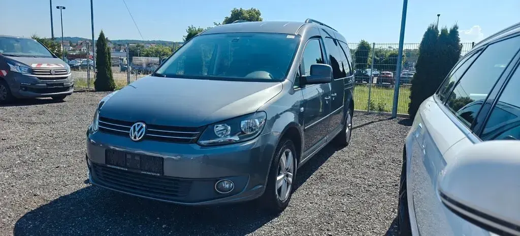 Gebraucht VW Caddy Maxi 140 PS (102 kW) 2011 Grau Van / Kleinbus