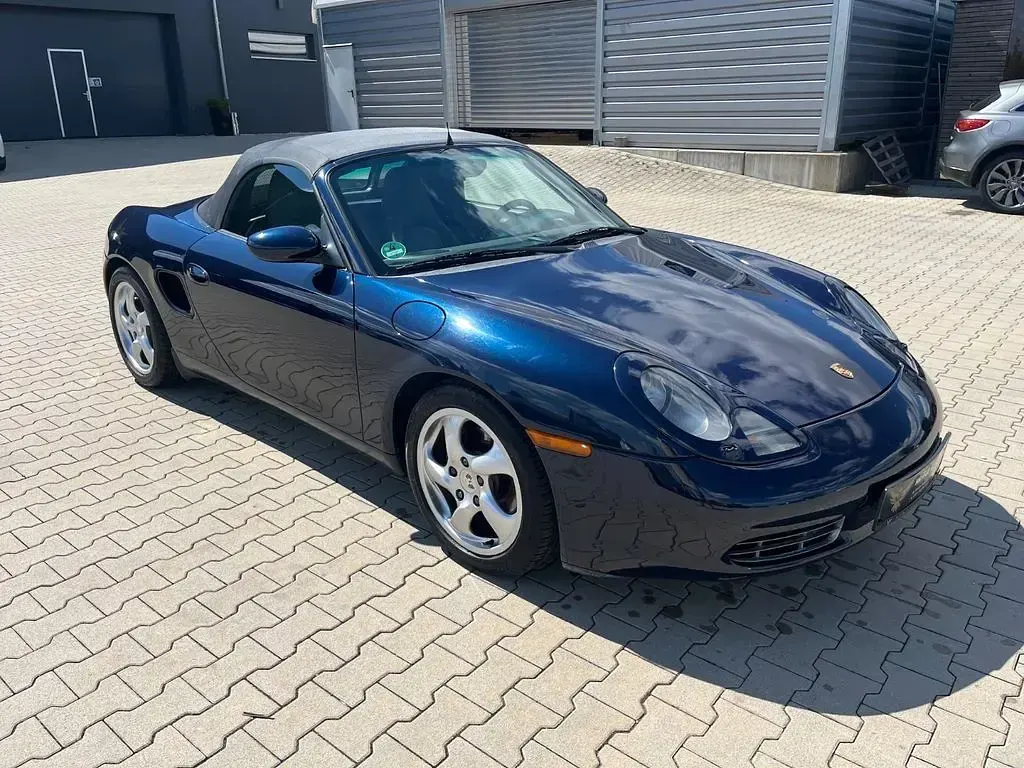 Gebraucht Porsche 986 Boxster 220 PS (161 kW) 2000 Blau Cabrio