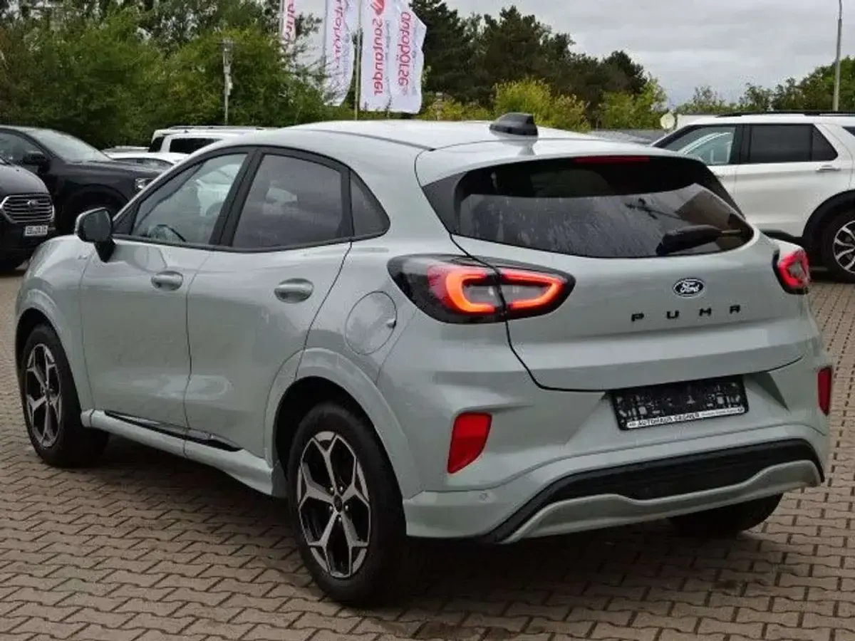 Neu Ford Puma ST-Line 125 PS (91 kW) 2025 Cactus grey SUV