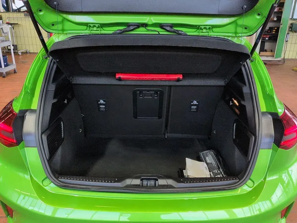 Gebraucht Ford Focus ST 280 PS (205 kW) 2024 Mean green metallic Limousine