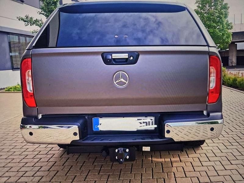 Gebraucht Mercedes X350 258 PS (189 kW) 2018 Schwarz Abholung