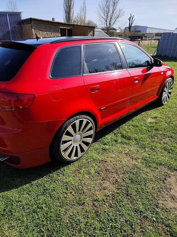 Gebraucht Audi A3 200 PS (147 kW) 2008 Rot Kleinwagen
