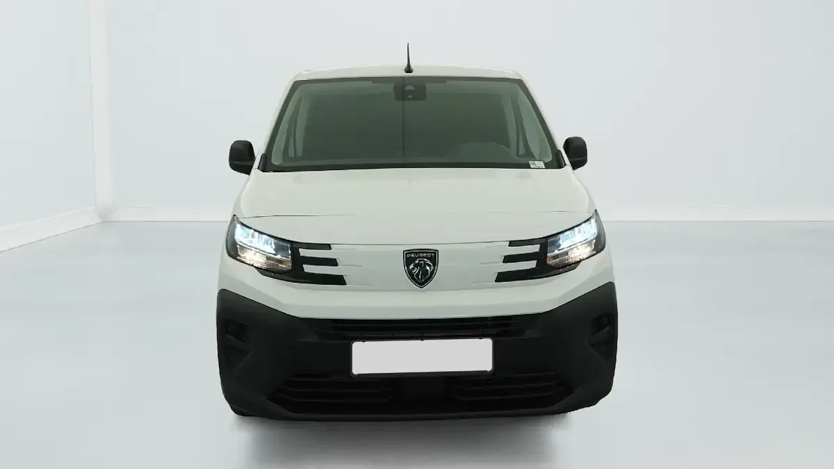 Gebraucht Peugeot Partner S 102 PS (75 kW) 2025 (blanc icy) Van / Kleinbus