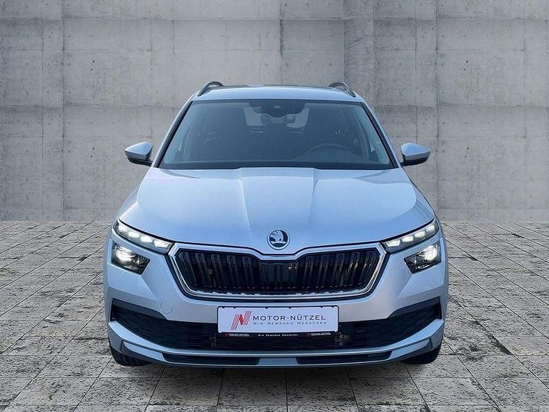 Gebraucht Skoda Kamiq Selection 150 PS (110 kW) 2023 Silber SUV