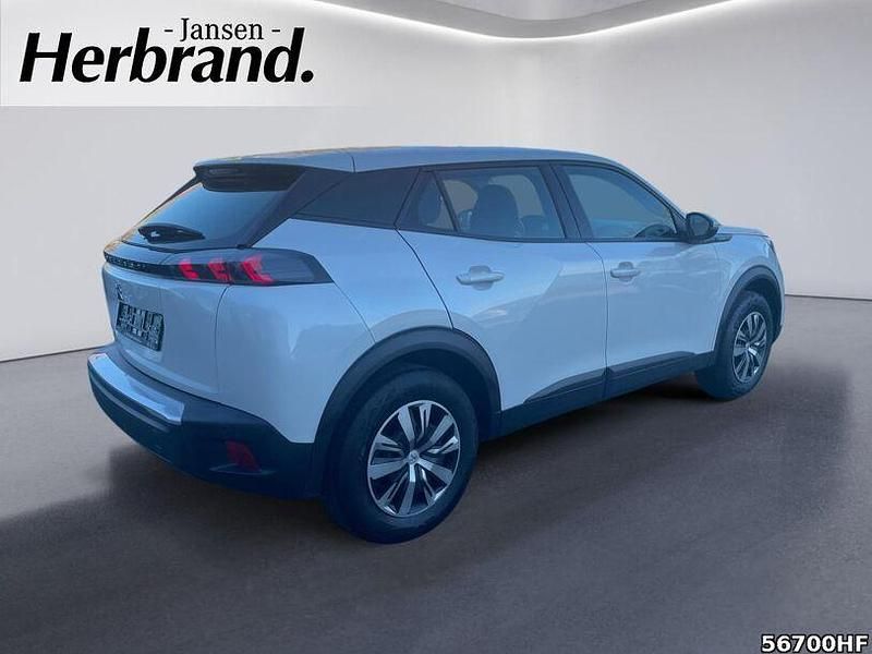 Gebraucht Peugeot e-2008 Active 100 kW (136 PS) 2021 Lack weiss perlglänzend/typ au SUV