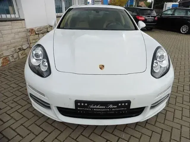 Gebraucht Porsche Panamera 4 Edition 310 PS (228 kW) 2015 Weiß Limousine