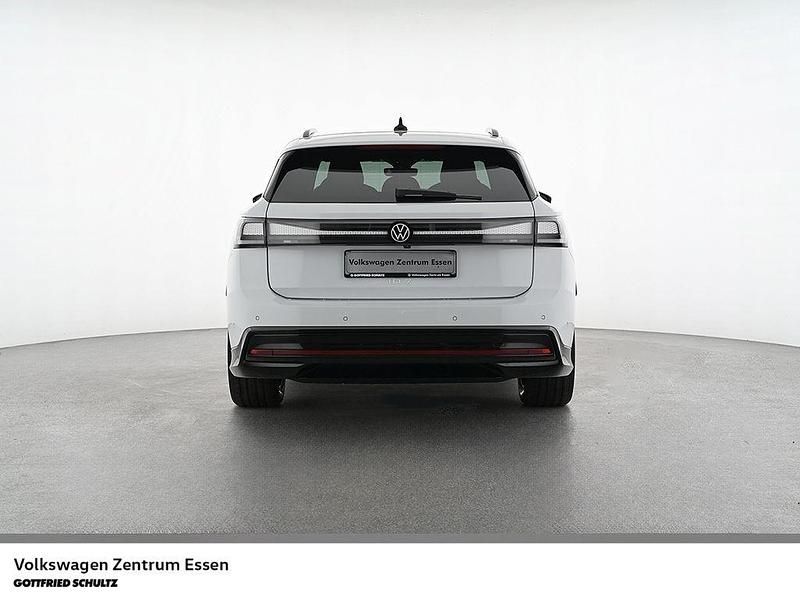 Second-hand VW ID.7 Pro 210 kW (286 CP) 2025 Alb Break