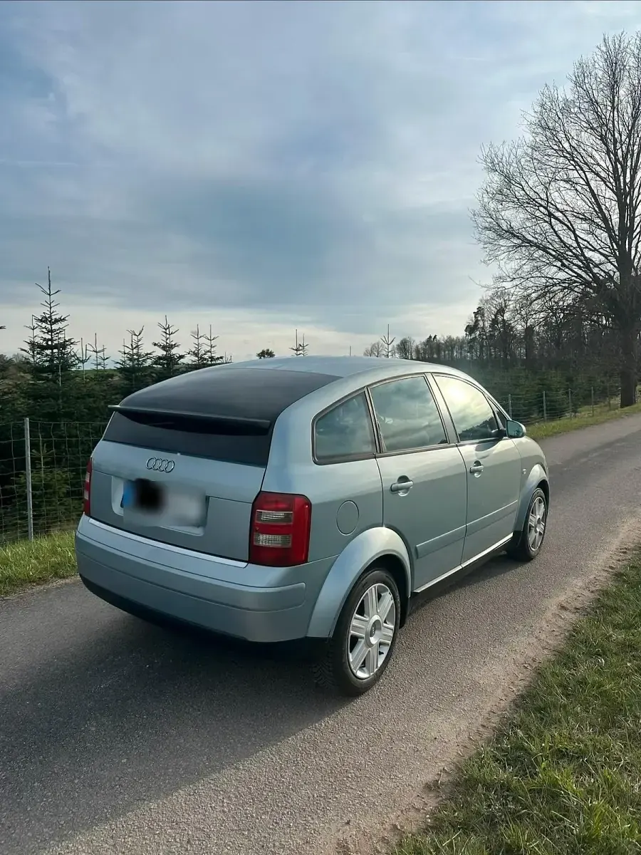 Gebraucht Audi A2 Advanced Plus 75 PS (55 kW) 2002 Blau Kleinwagen