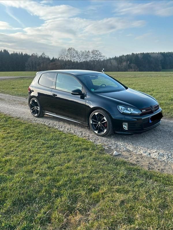 Gebraucht VW Golf VI Edition 235 PS (172 kW) 2011 Schwarz Kleinwagen