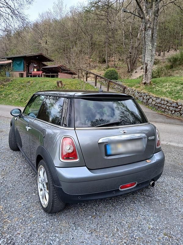 Gebraucht Mini Cooper 122 PS (89 kW) 2011 Silber Kleinwagen