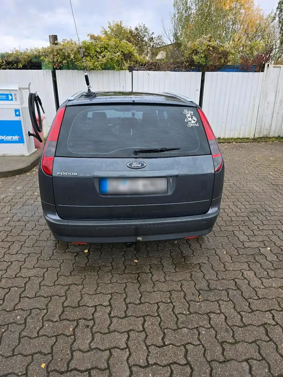 Gebraucht Ford Focus 145 PS (106 kW) 2005 Grau Kombi