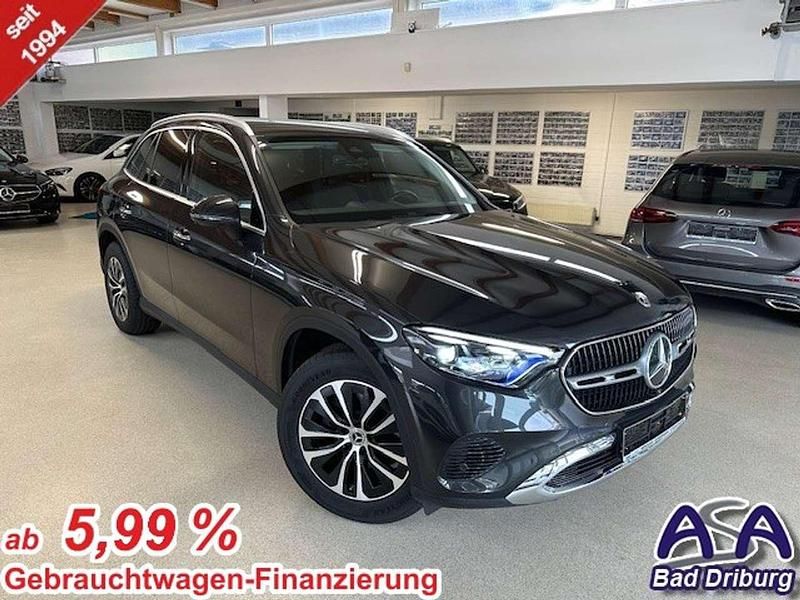Graphitgrau Gebraucht 2024 Mercedes GLC220 Avantgarde SUV | 54.990 € (Superpreis) - Bild 1/3