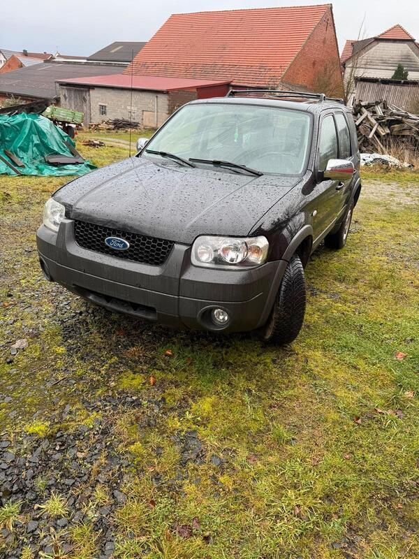 Schwarz Gebraucht 2005 Ford Maverick SUV | 2.000 € (Fairer Preis) - Bild 1/4
