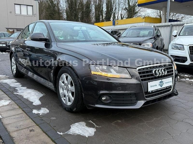 Gebraucht Audi A4 Attraction 160 PS (117 kW) 2009 Lavagrau perleffekt Limousine