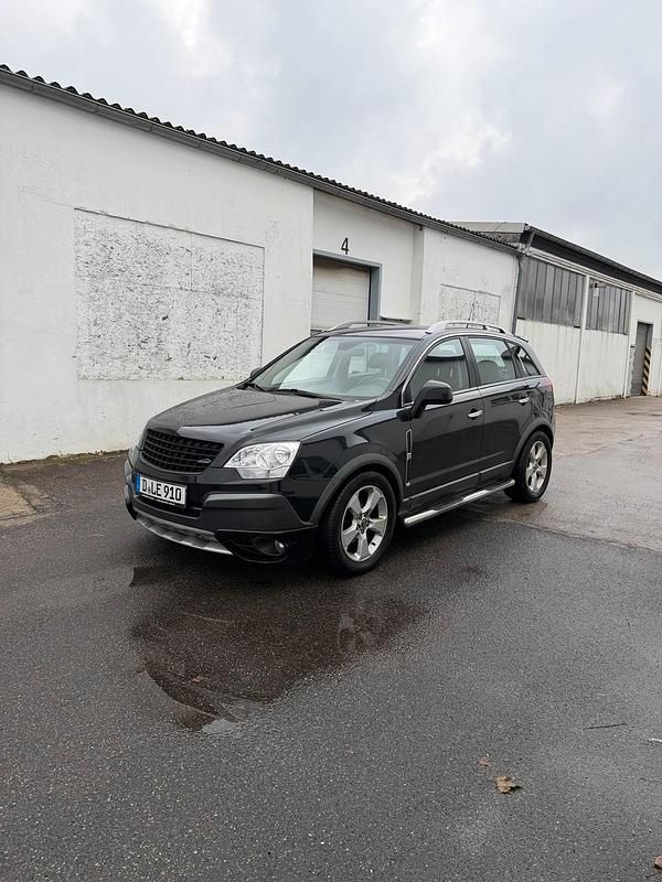 Schwarz Gebraucht 2008 Opel Antara Cosmo SUV | 6.000 € (Teuer) - Bild 1/4