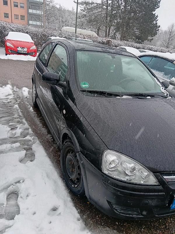 Gebraucht Opel Corsa 75 PS (55 kW) 2004 Schwarz Kleinwagen