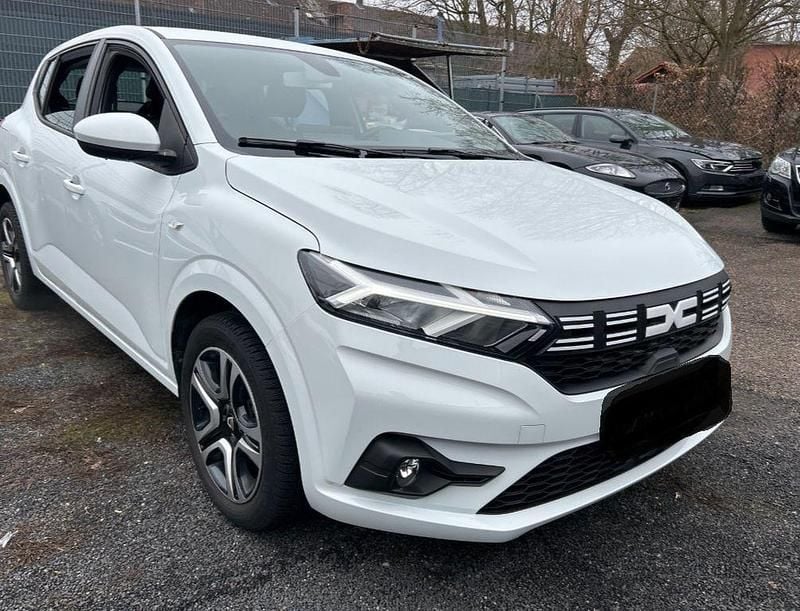 Gebraucht Dacia Sandero Expression 91 PS (66 kW) 2024 Weiß Limousine