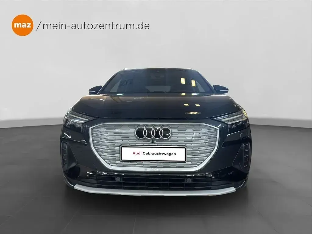 Gebraucht Audi Q4 e-tron Ambiente 219 kW (299 PS) 2021 Mythosschwarz metallic SUV