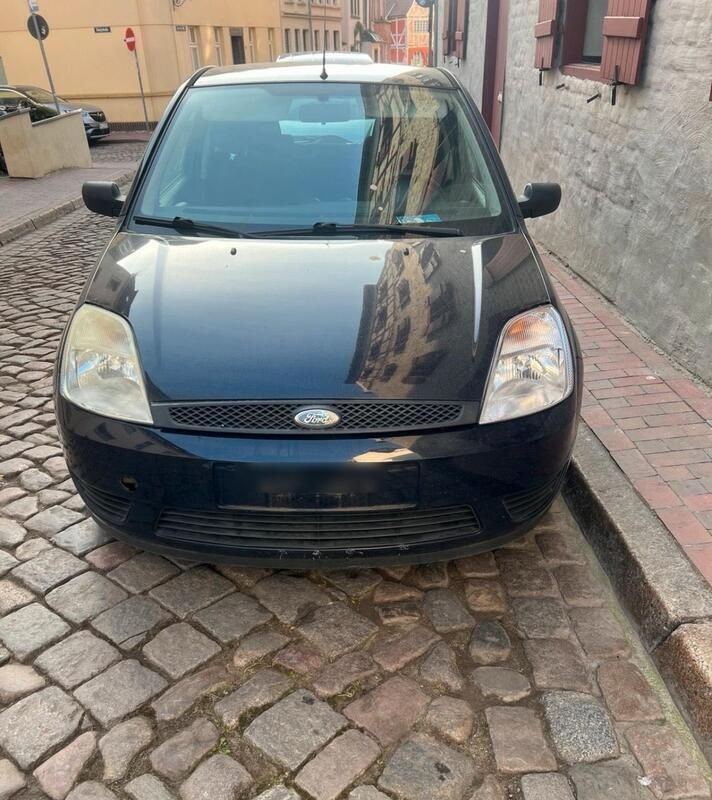 Blau Gebraucht 2005 Ford Fiesta Kleinwagen | 500 € (Superpreis) - Bild 1/4
