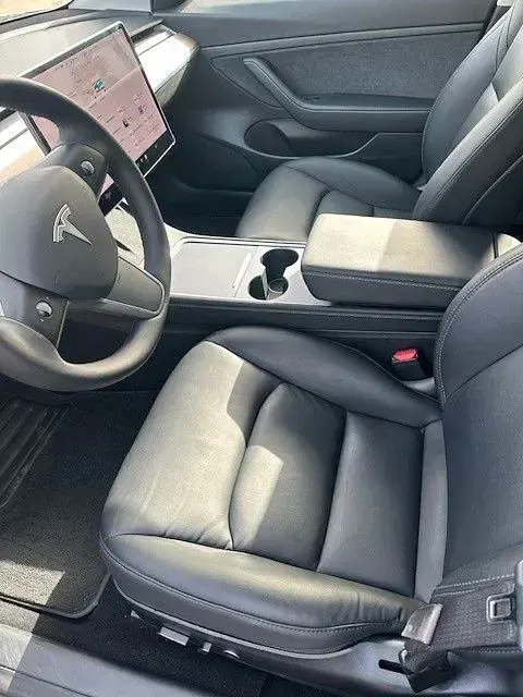 Gebraucht Tesla Model 3 Standard Range Plus 225 kW (306 PS) 2021 Schwarz Limousine
