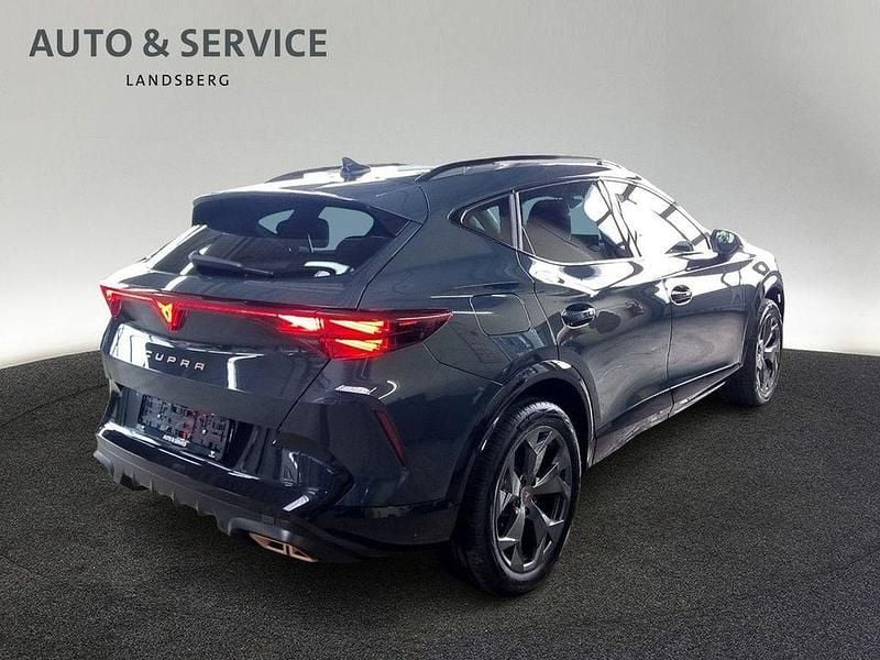 Neu Cupra Formentor 204 PS (150 kW) 2026 Blau SUV