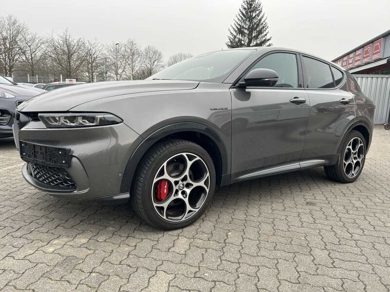 Grau Gebraucht 2023 Alfa Romeo Tonale Veloce SUV | 35.780 € (Guter Preis) - Bild 1/4